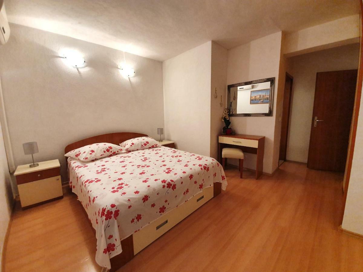 Apartmani Renata 브렐라 외부 사진